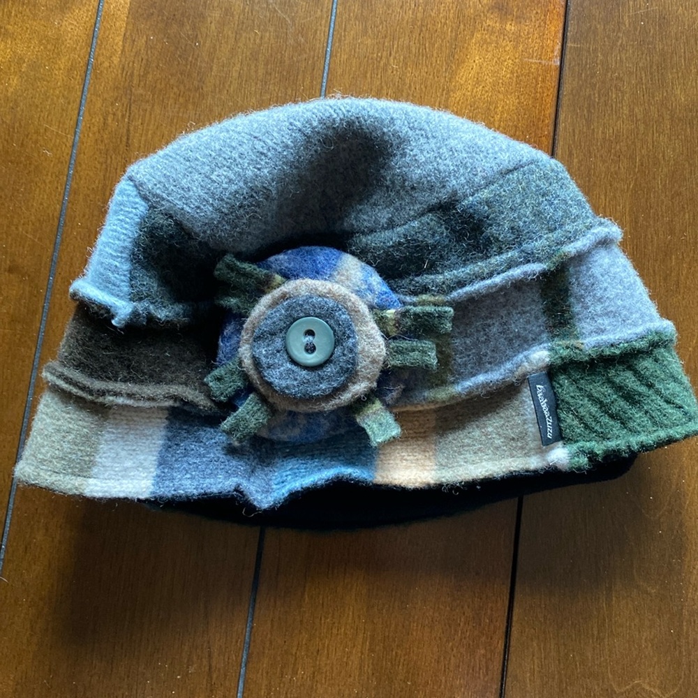 BAABAAZUZU. Upcycled Cloche Hat with Pin Blue/Green/Grey OS Fits Most